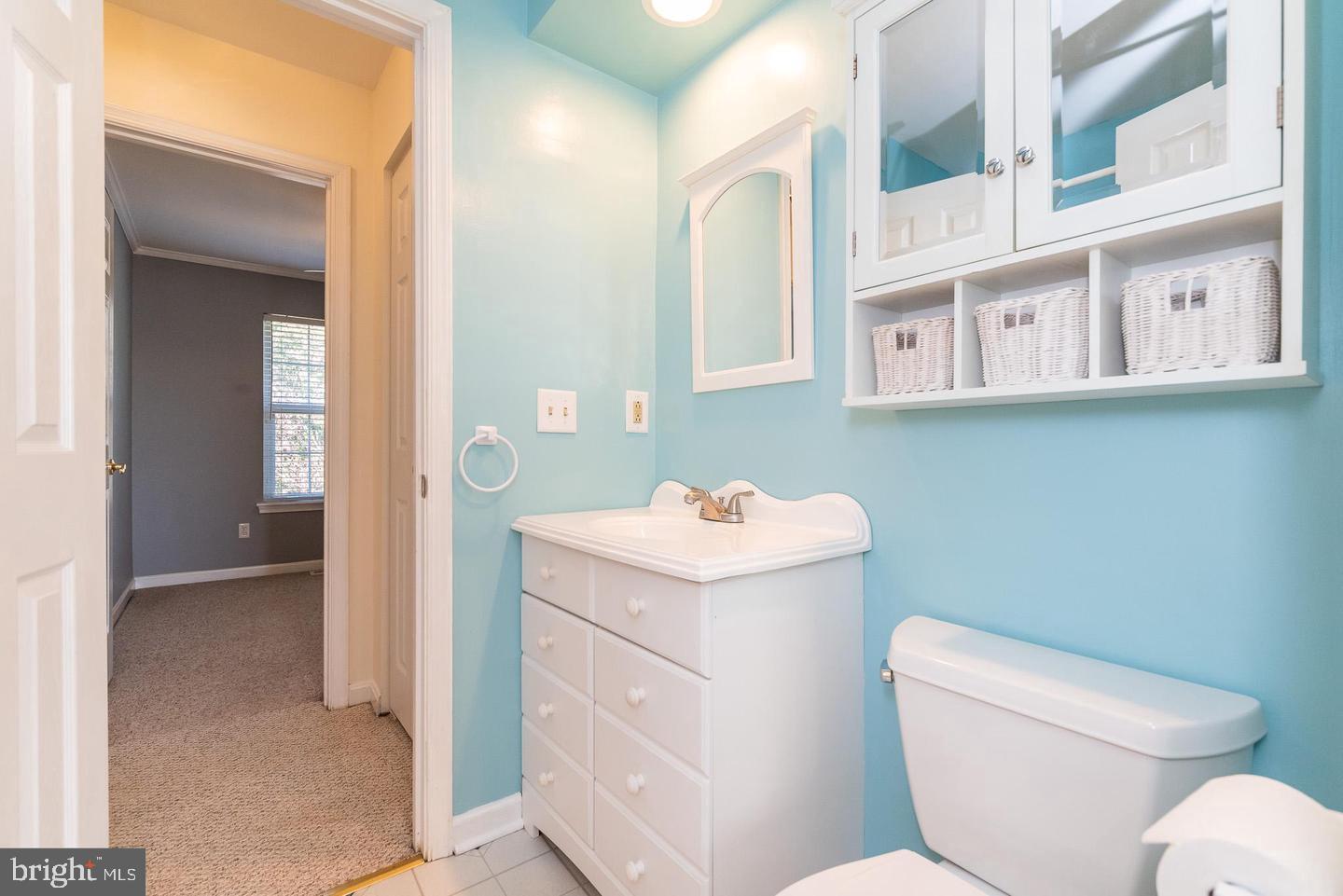 CONSTANT FRIENDSHIP - Residential Lease