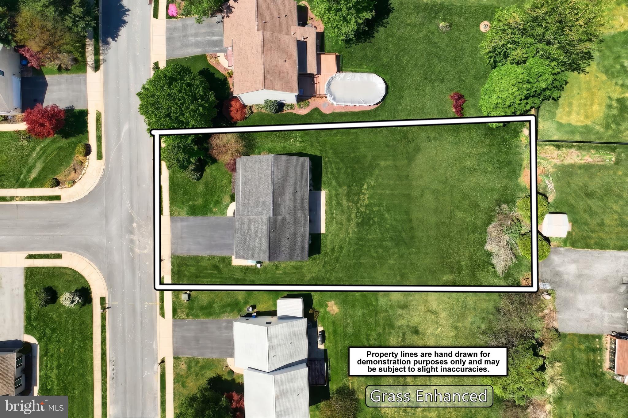 530 SILVER MAPLE COURT