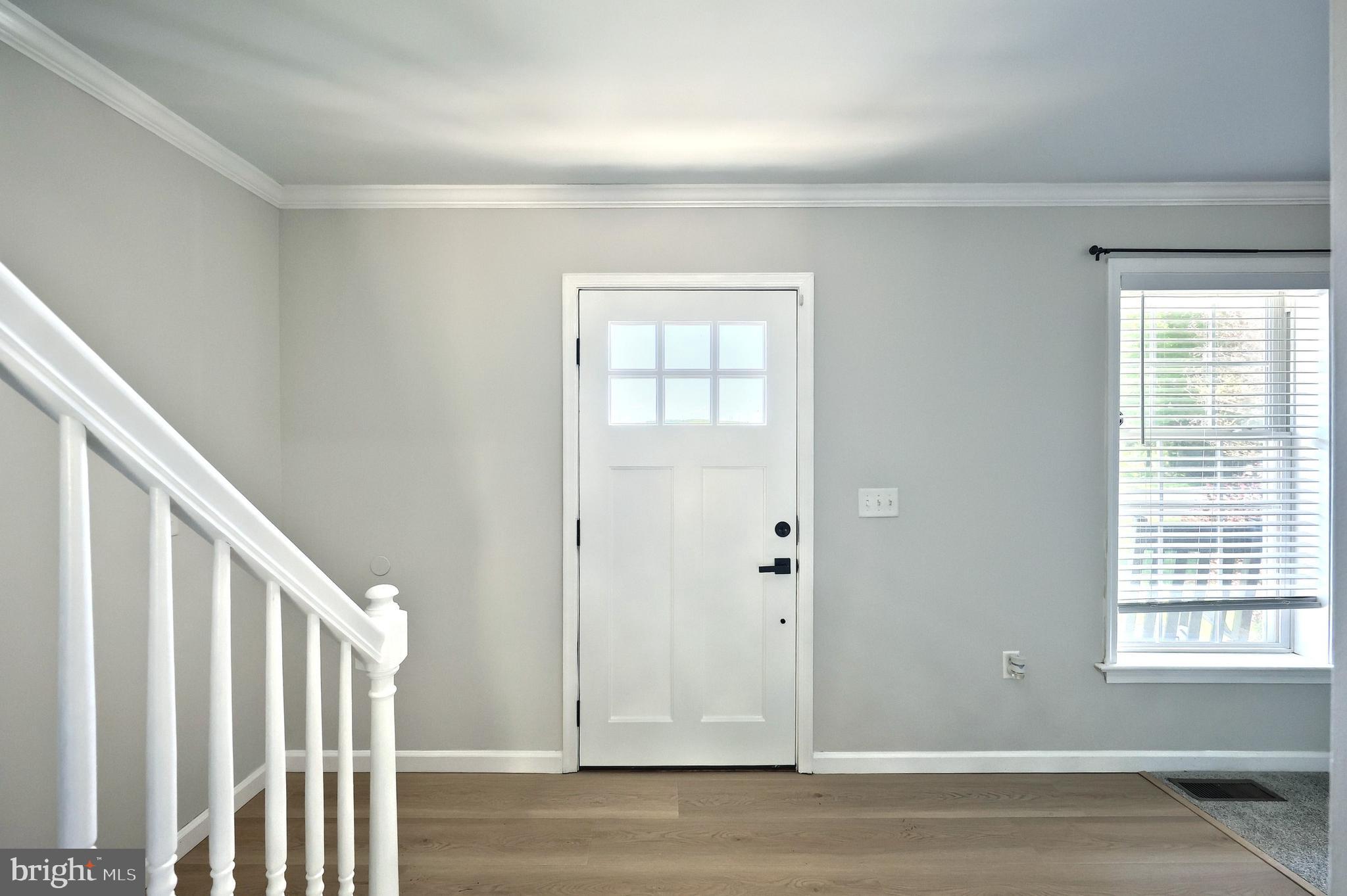 SHERMAN OAKS - Residential