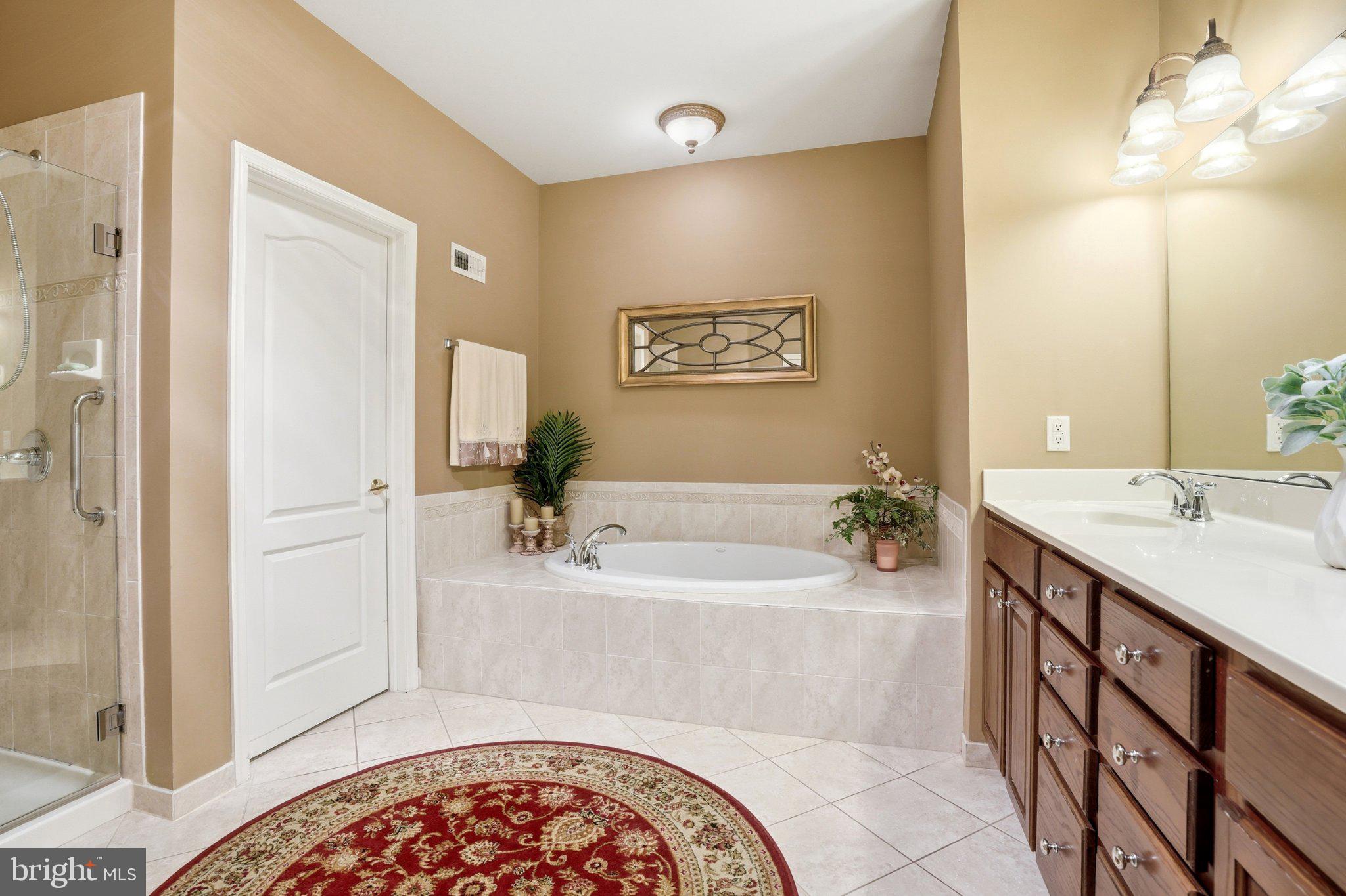 INDIAN VALLEY GREENS - Residential