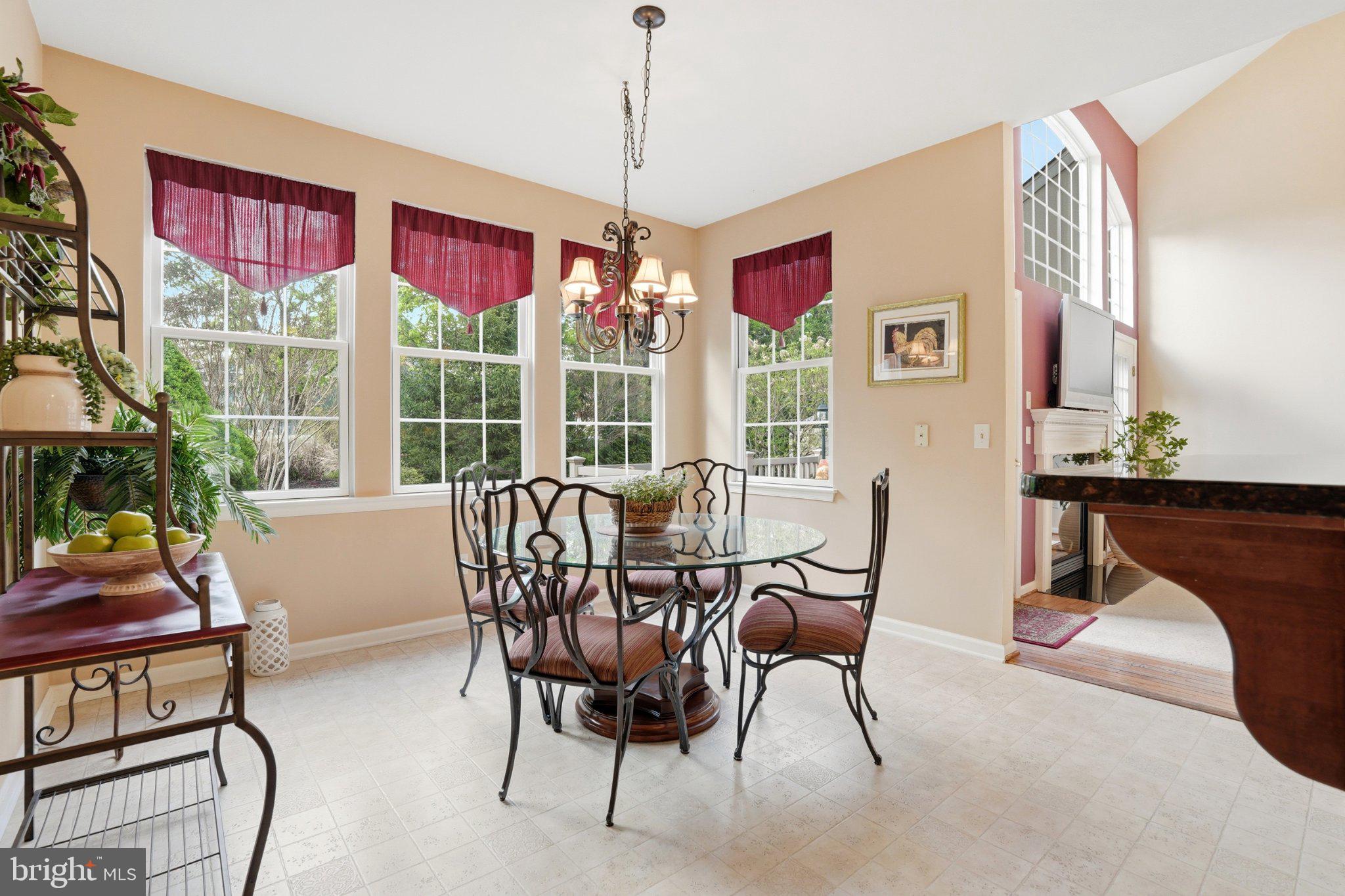 INDIAN VALLEY GREENS - Residential