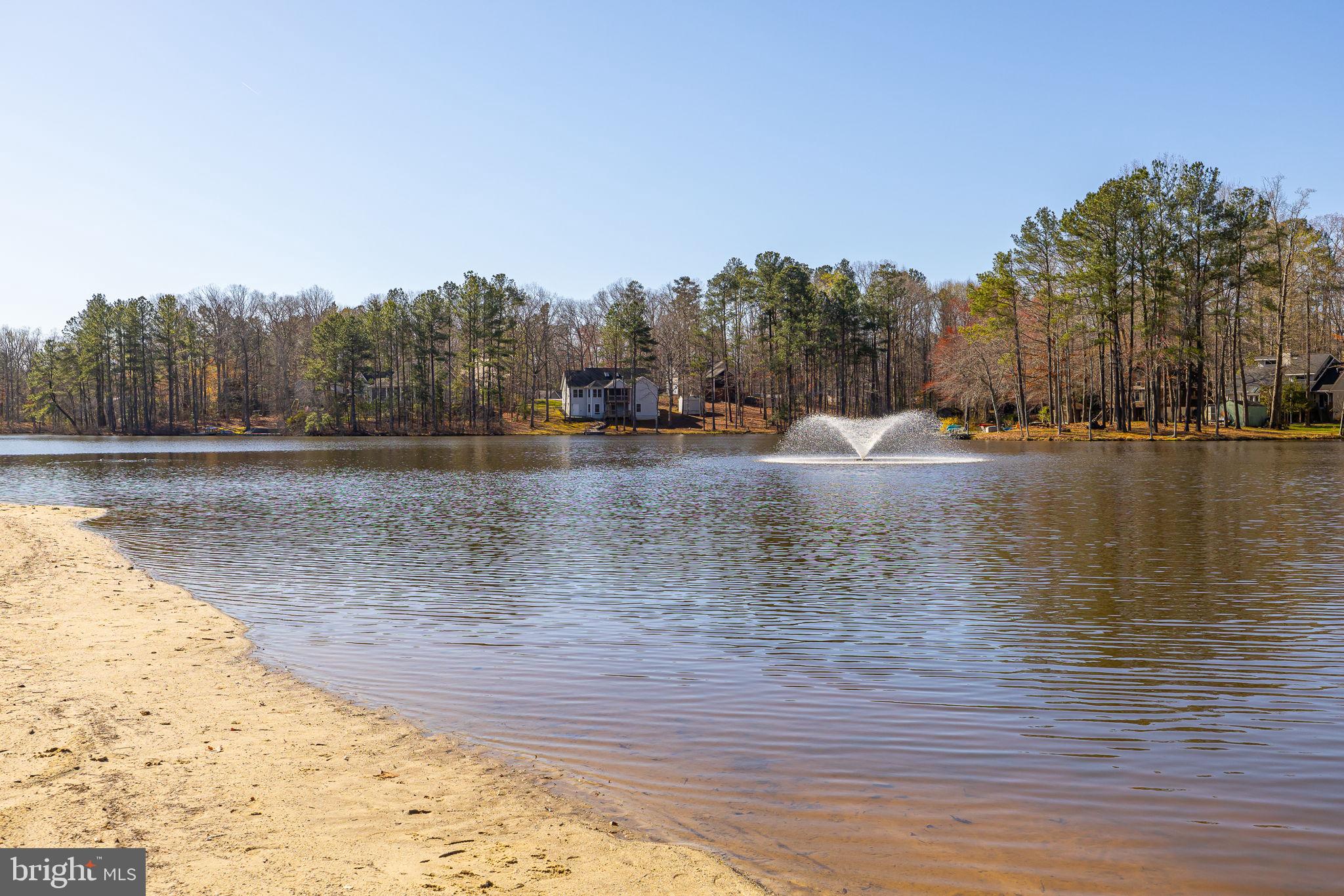 LAKE LAND OR - Residential