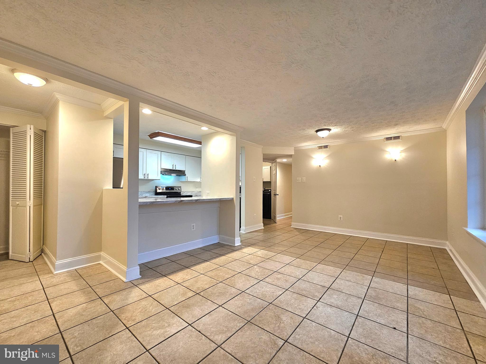 MOUNT VERNON LAKES CONDO - Residential Lease