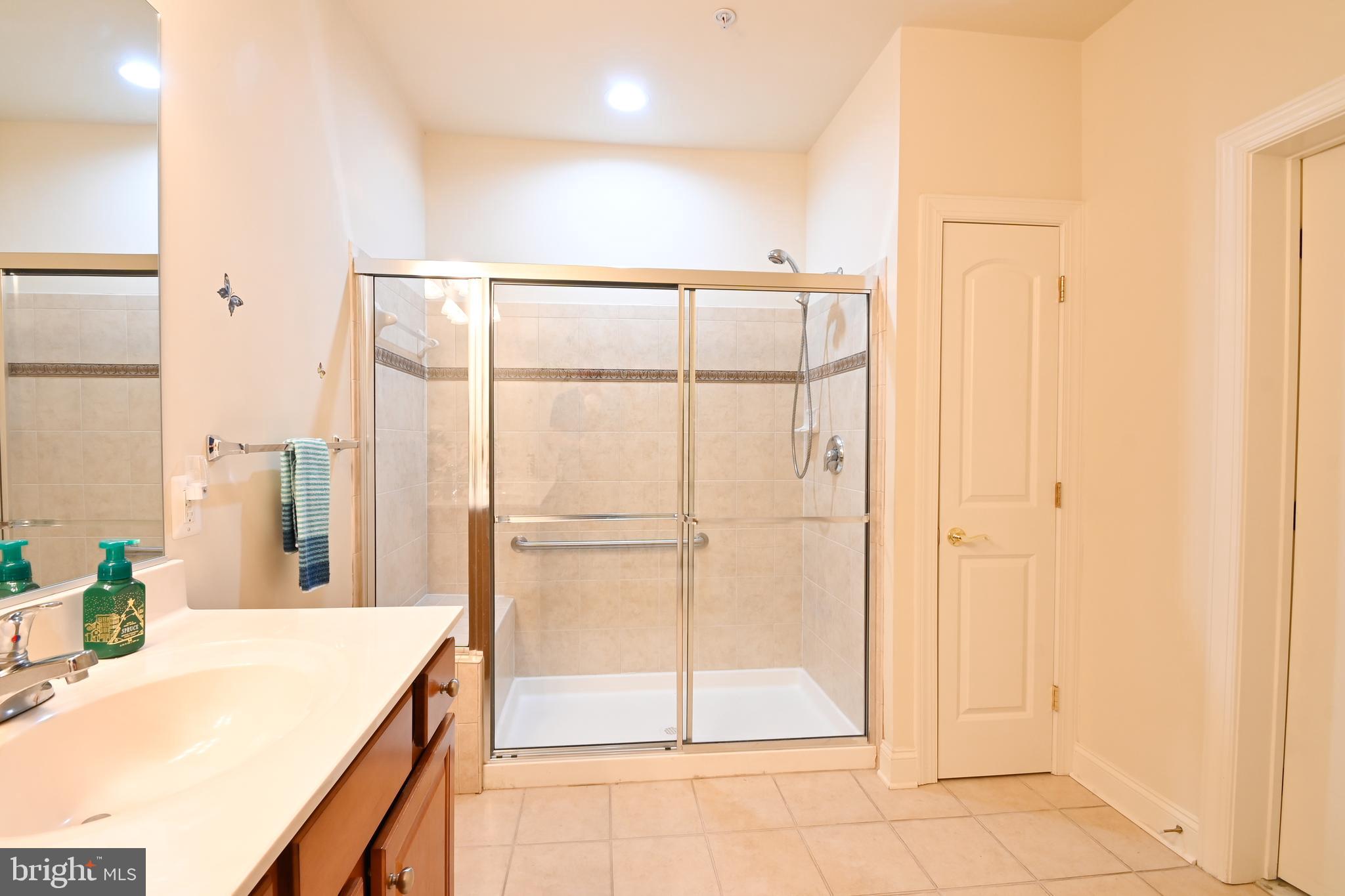 MACPHAIL WOODS - Residential