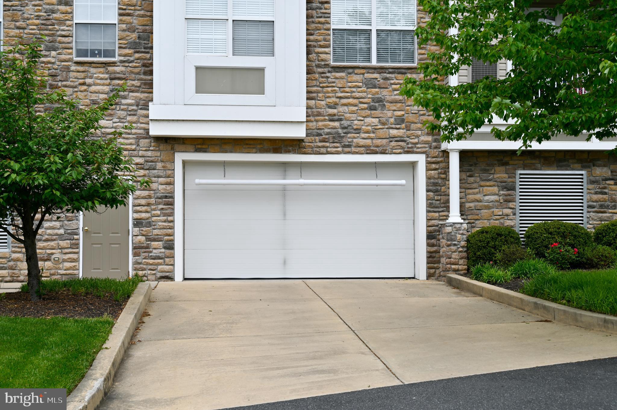 MACPHAIL WOODS - Residential