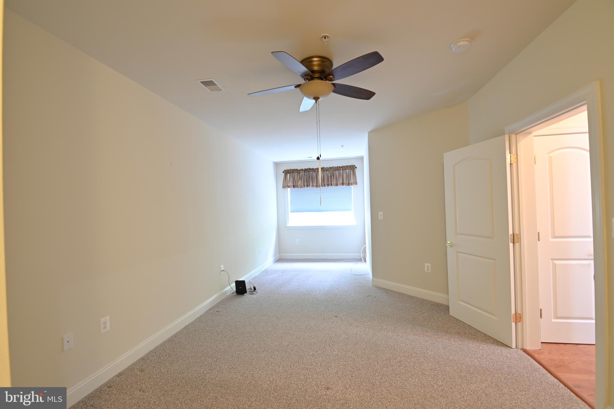 MACPHAIL WOODS - Residential