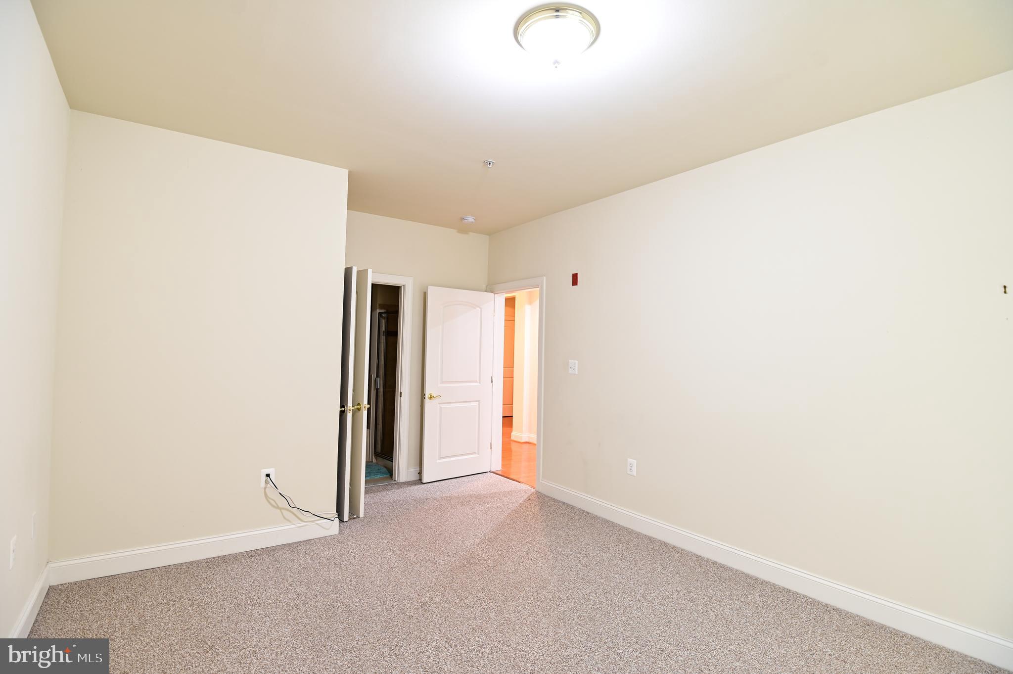 MACPHAIL WOODS - Residential