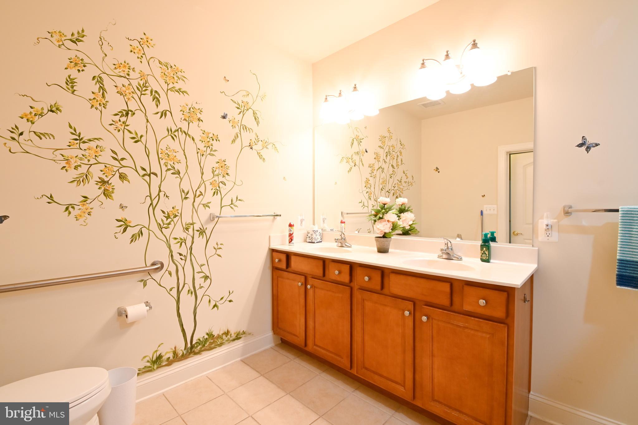 MACPHAIL WOODS - Residential