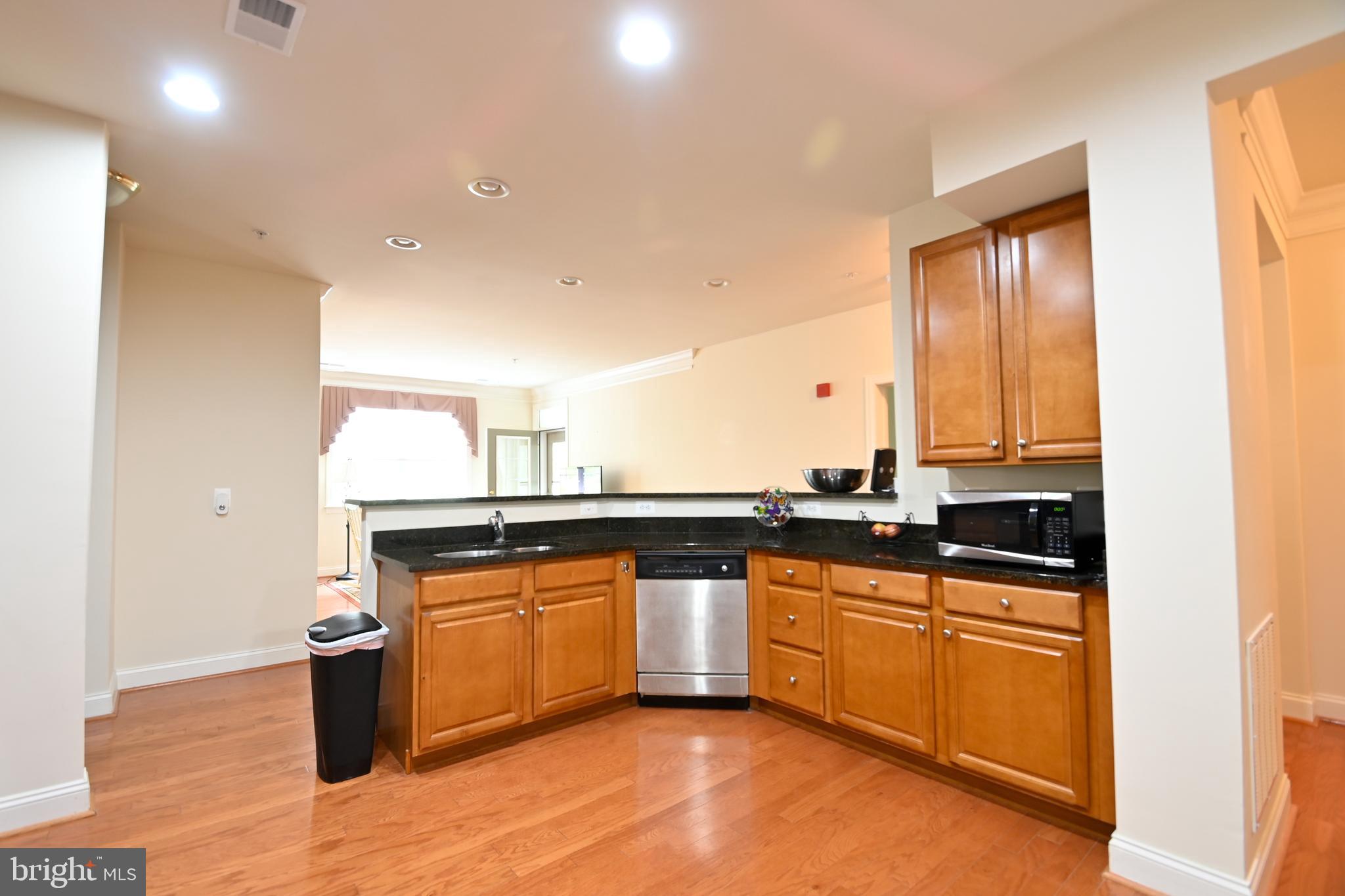 MACPHAIL WOODS - Residential