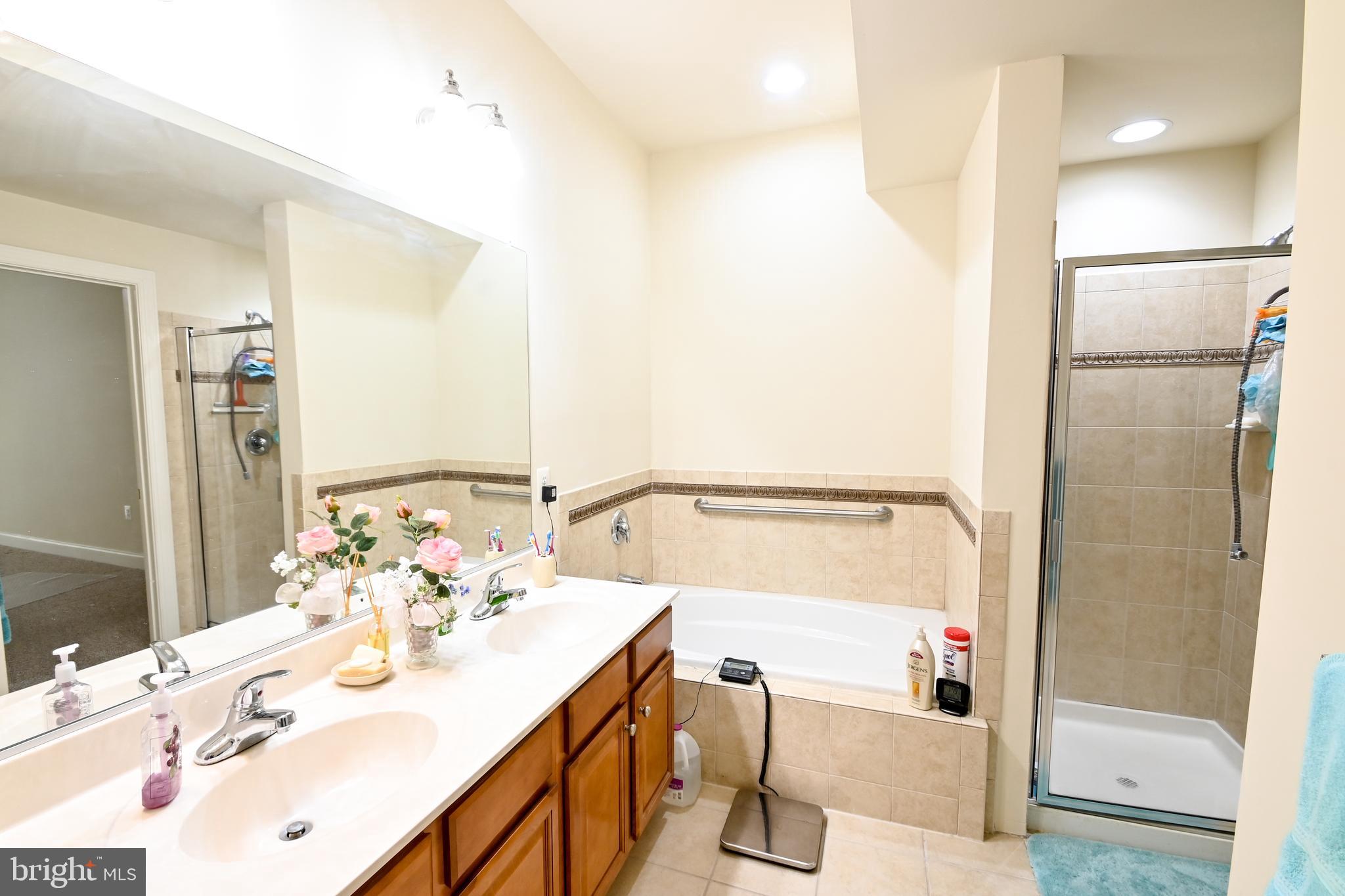 MACPHAIL WOODS - Residential