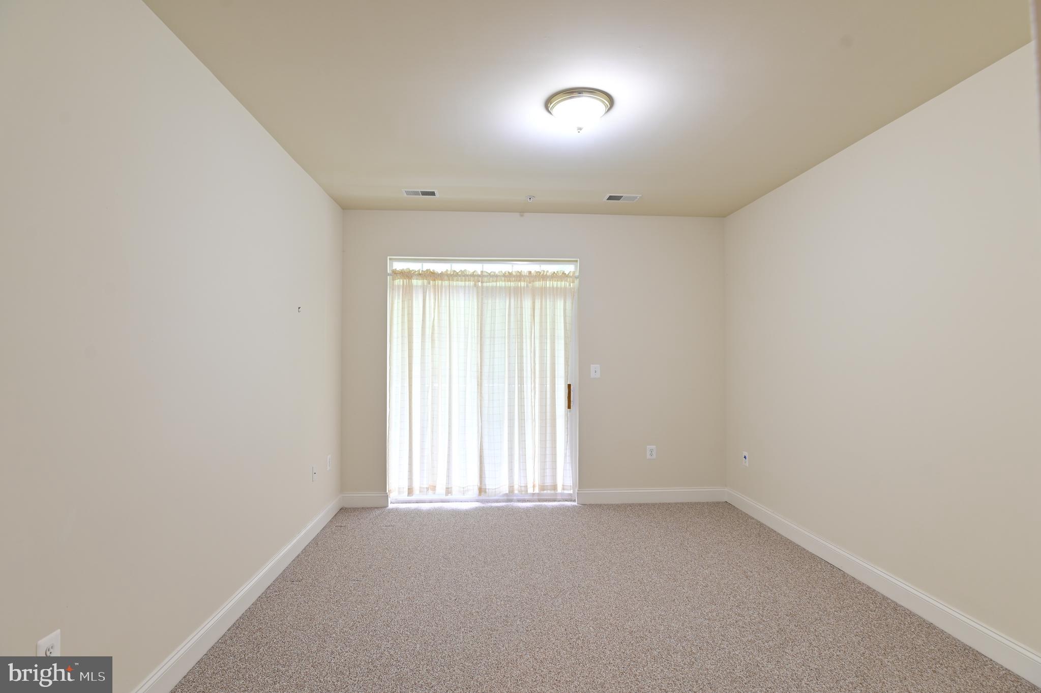 MACPHAIL WOODS - Residential