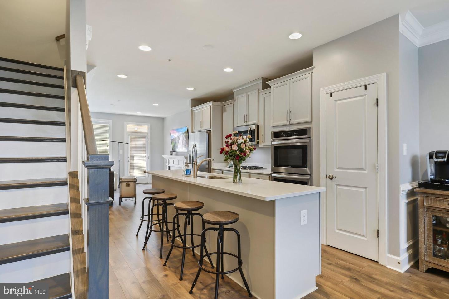 RIVERDALE PARK STATION - Residential