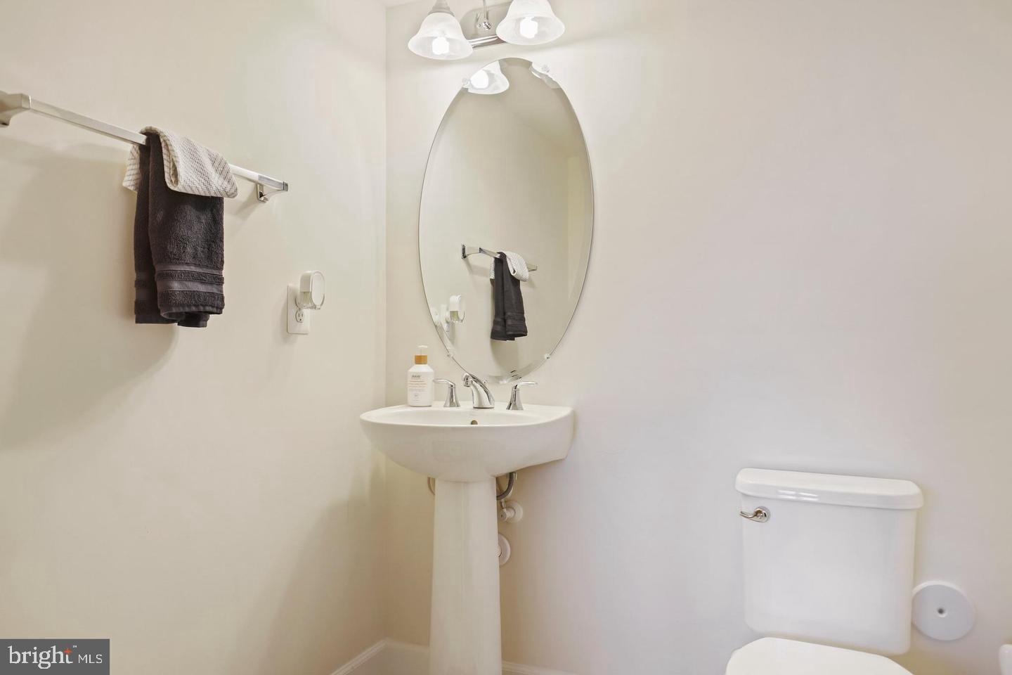 RIVERDALE PARK STATION - Residential