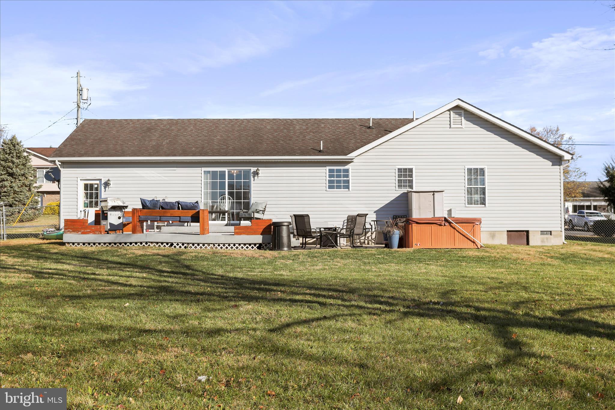 ELIZABETH STATION - Residential