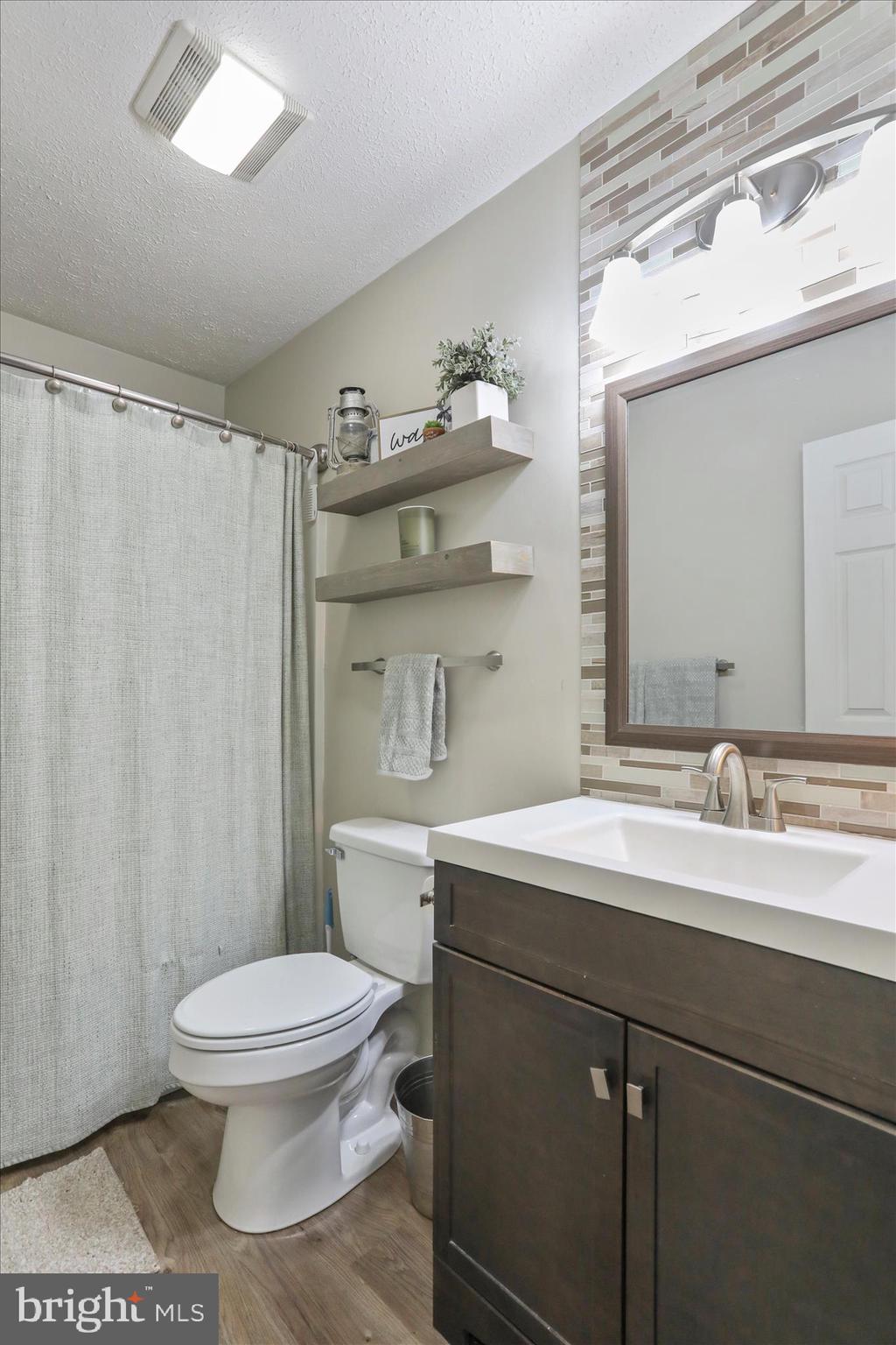 ELIZABETH STATION - Residential