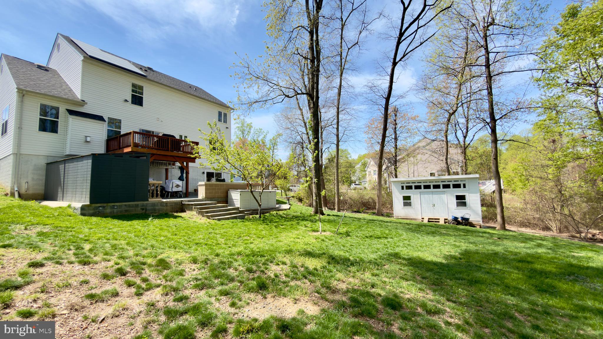 COLONIAL ESTATES II - Residential