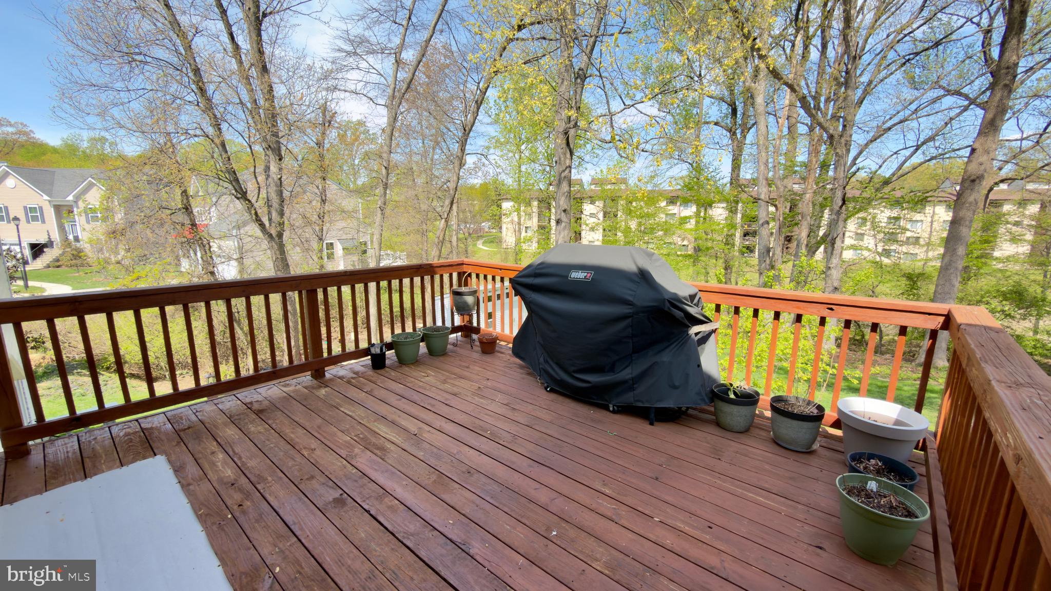 COLONIAL ESTATES II - Residential