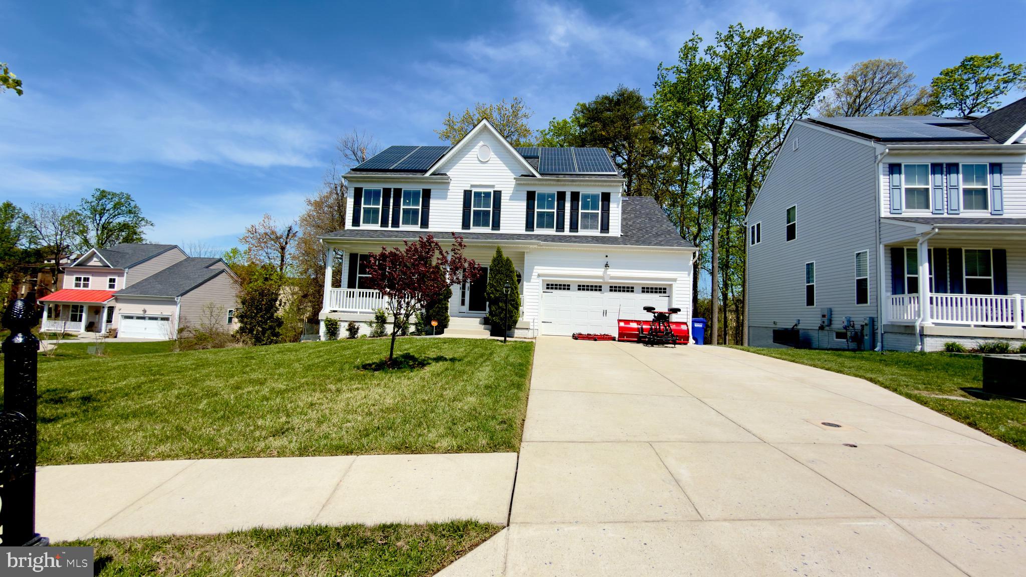 COLONIAL ESTATES II - Residential