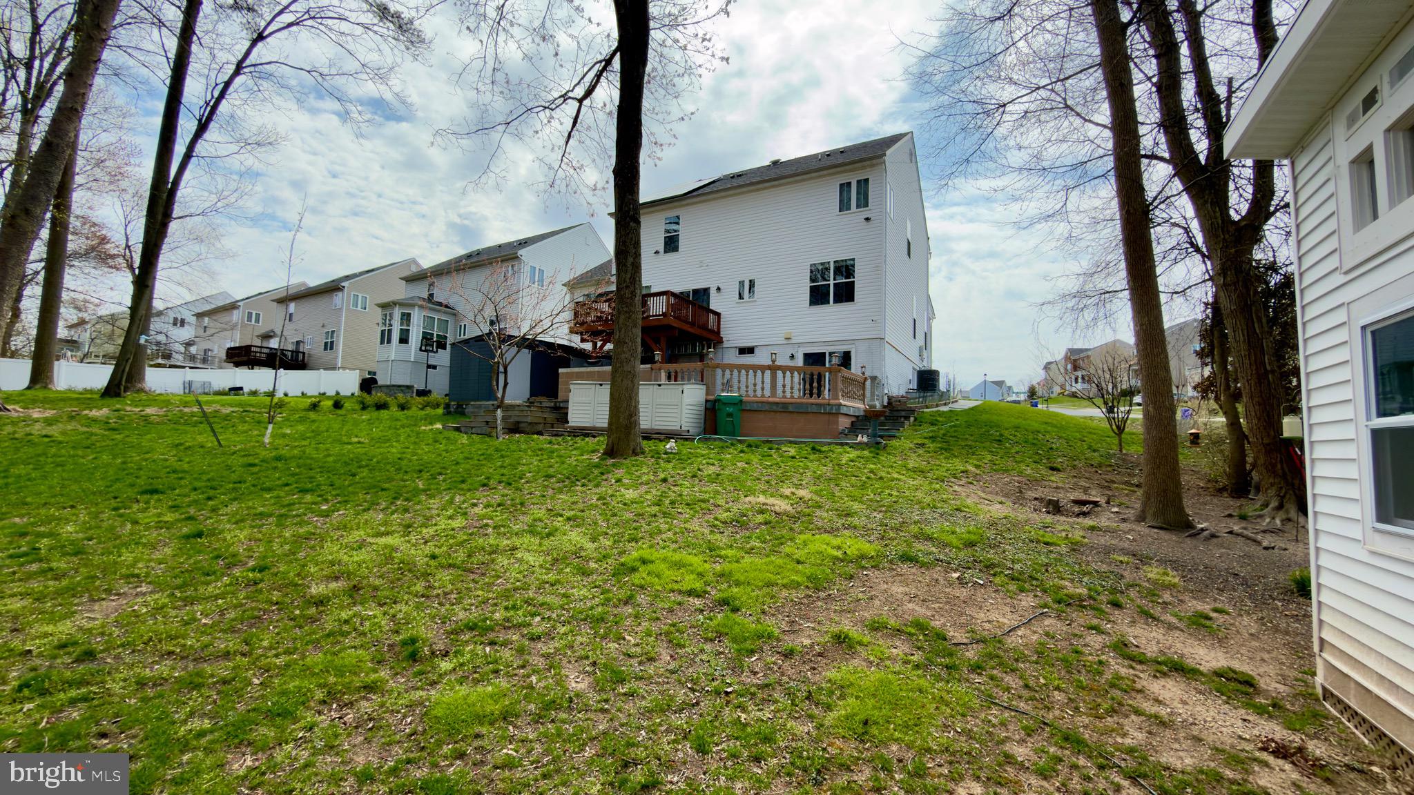 COLONIAL ESTATES II - Residential