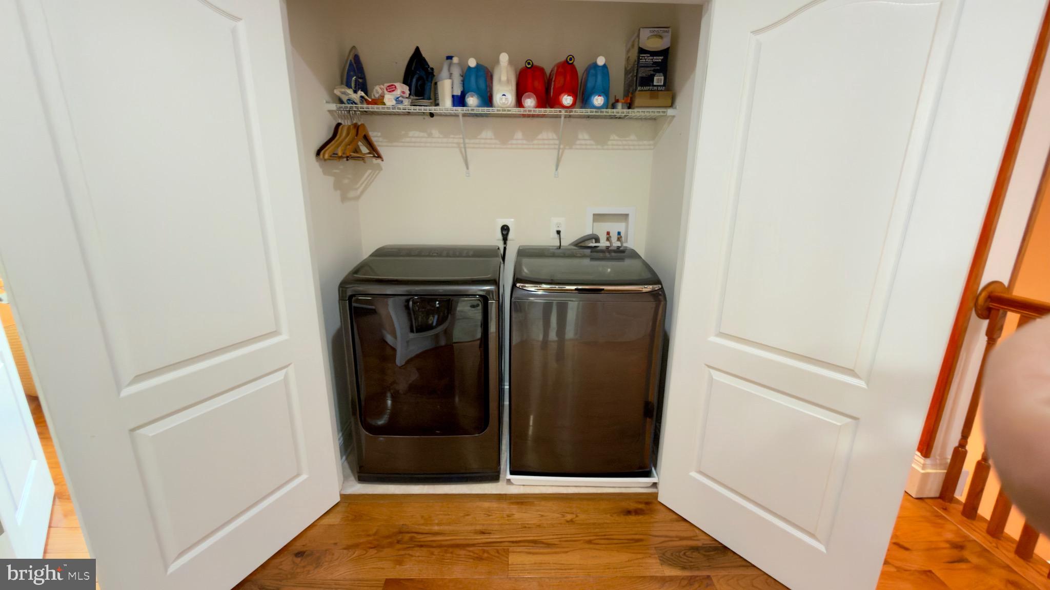 COLONIAL ESTATES II - Residential