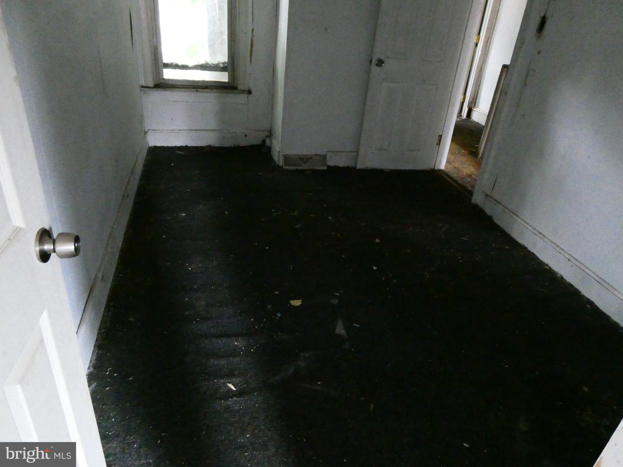 KENSINGTON - Residential