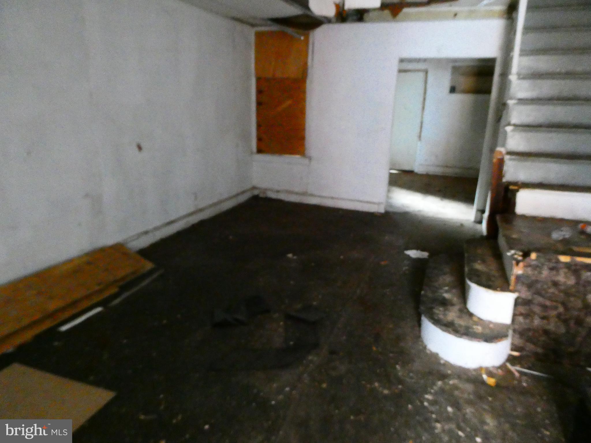 KENSINGTON - Residential