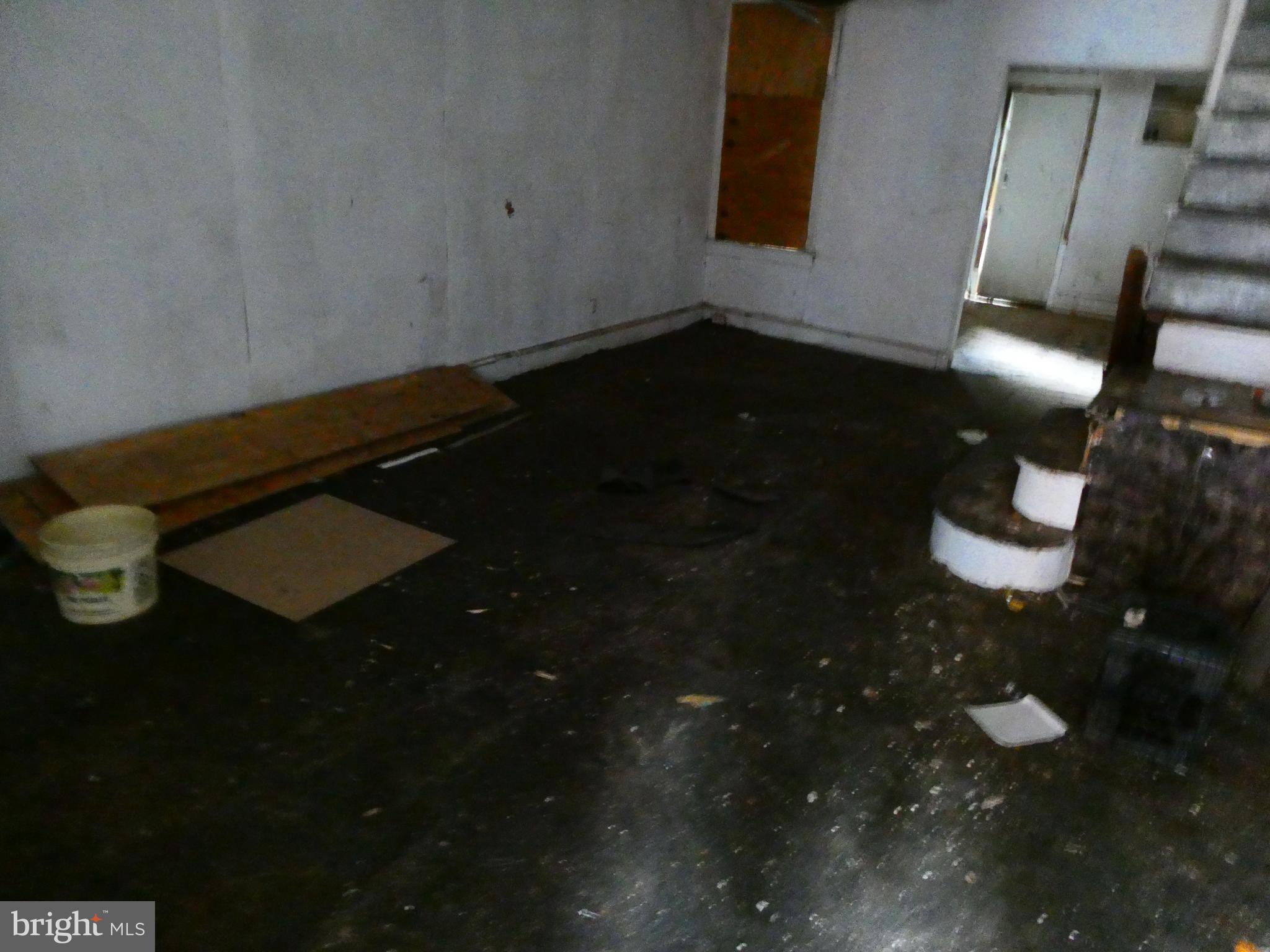 KENSINGTON - Residential