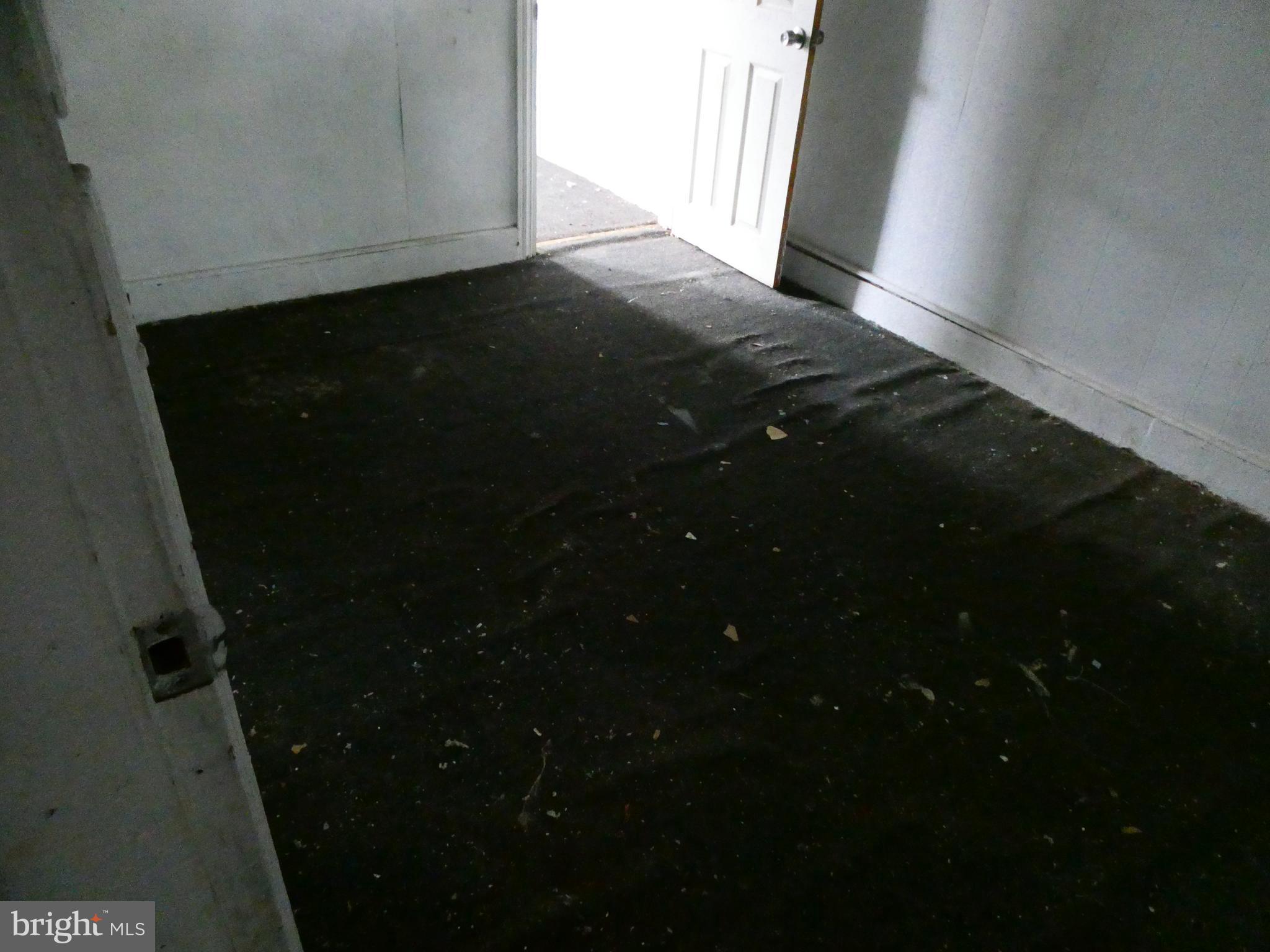 KENSINGTON - Residential