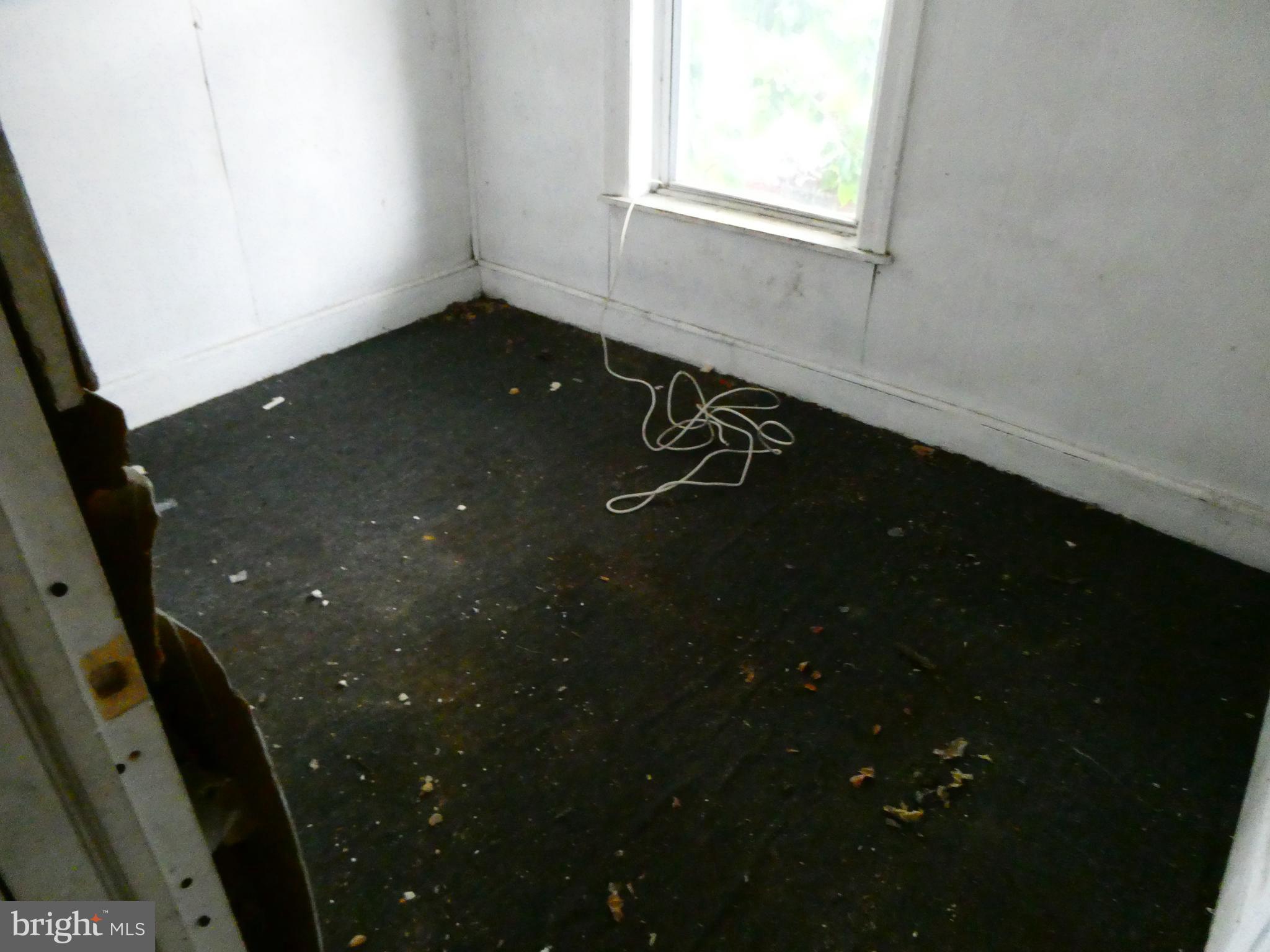 KENSINGTON - Residential