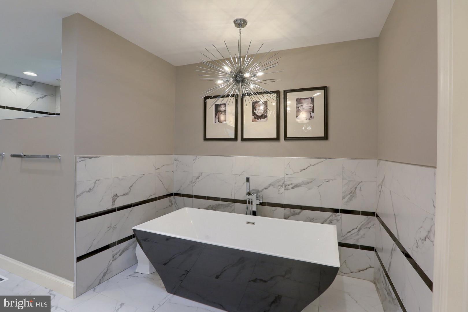 DEAVEN WOODS - Residential