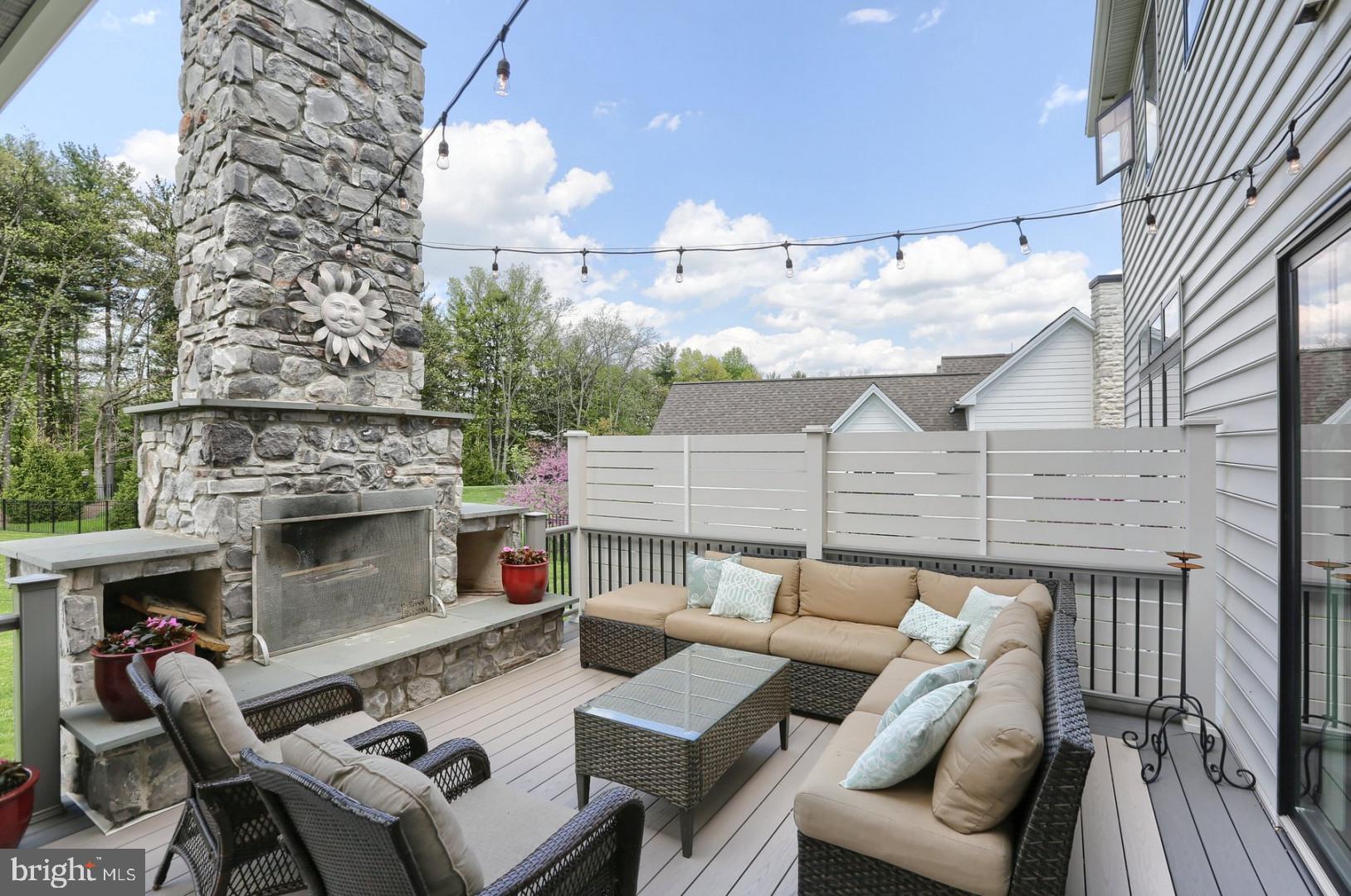 DEAVEN WOODS - Residential