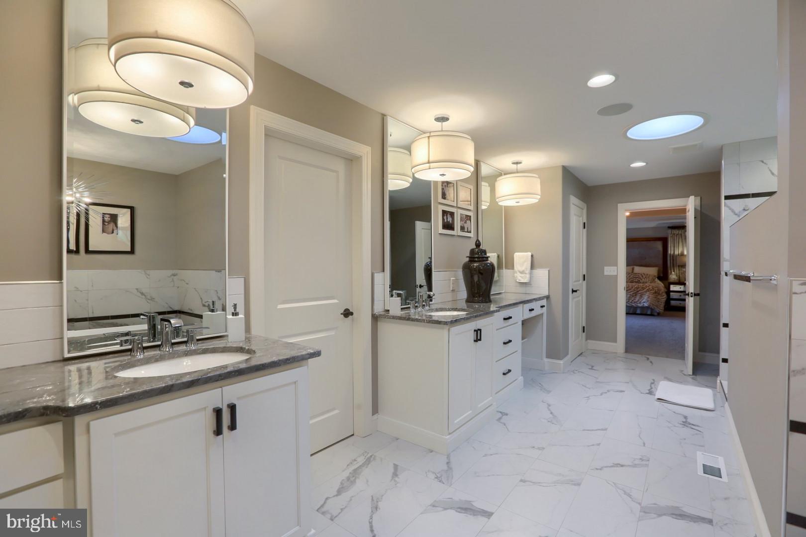 DEAVEN WOODS - Residential