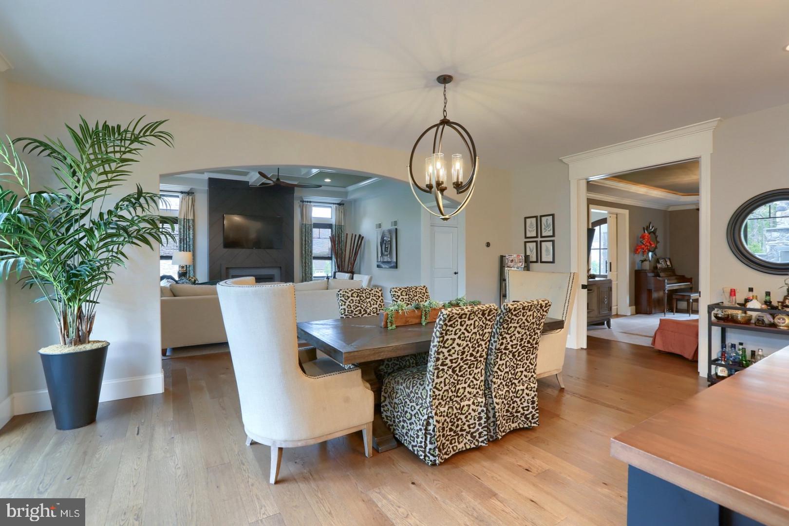 DEAVEN WOODS - Residential