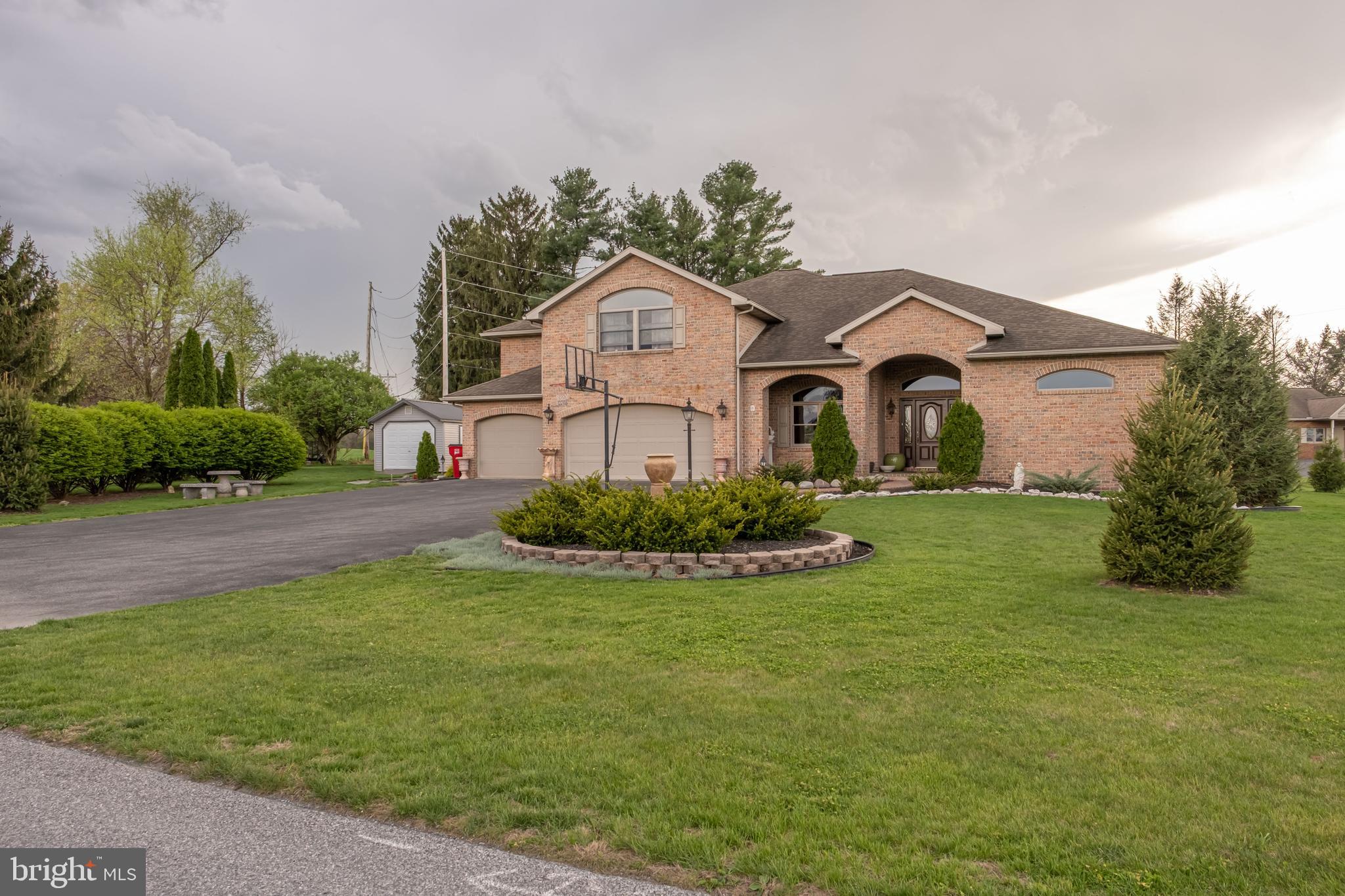 536 REMINGTON DRIVE
