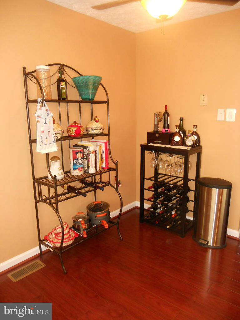 DOMINION VIEW - Residential