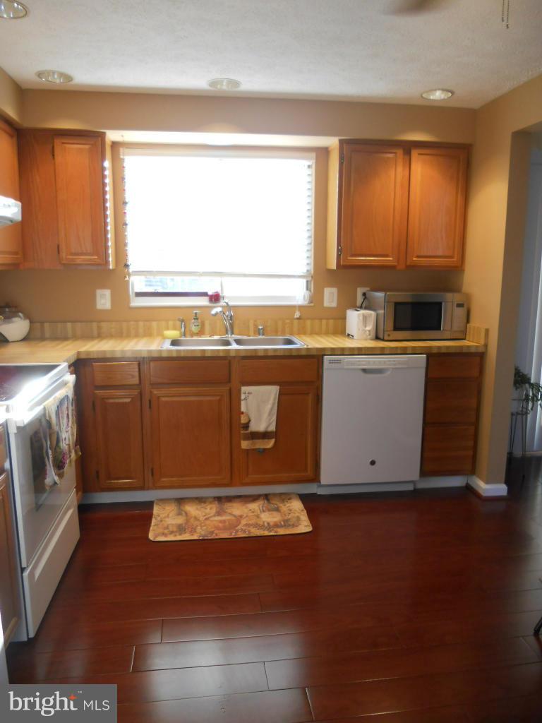 DOMINION VIEW - Residential