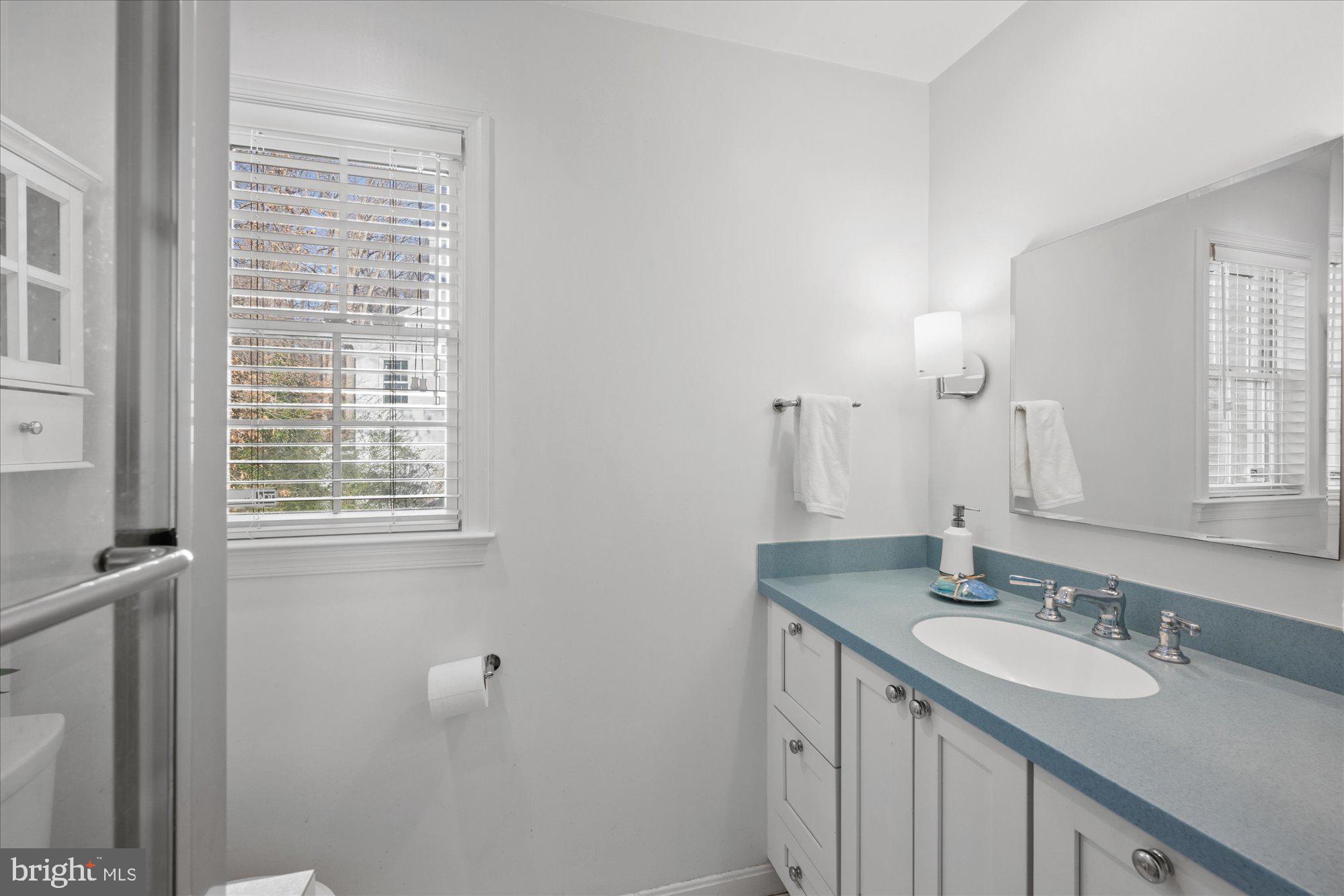 RIVER FALLS - Residential