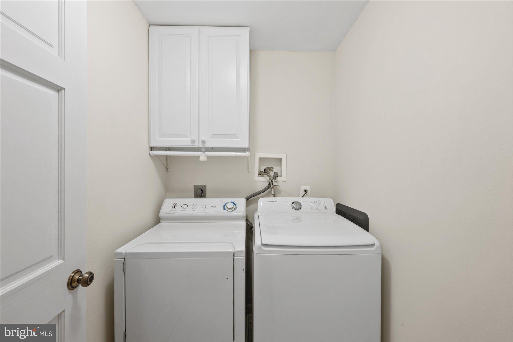 RIVER FALLS - Residential