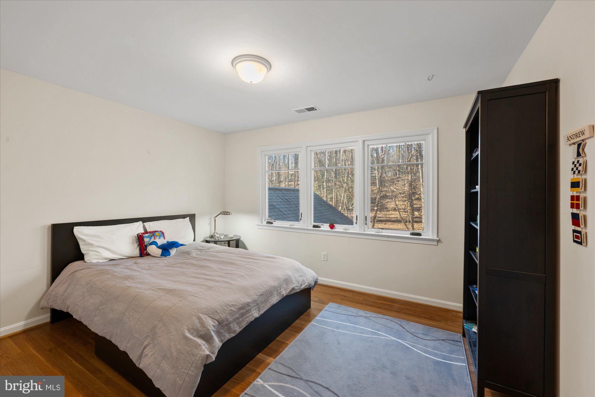 RIVER FALLS - Residential