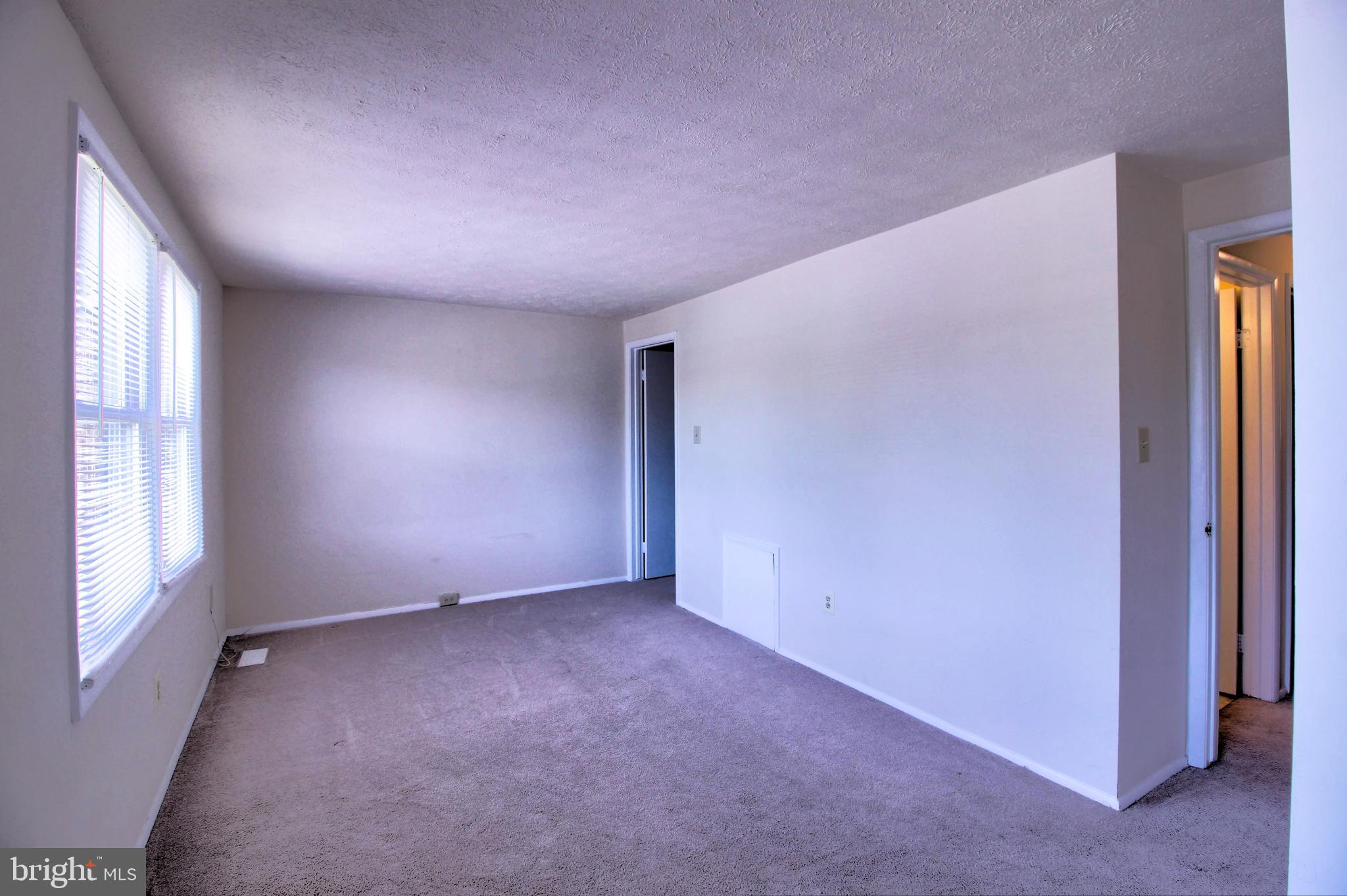 AMBER MEADOWS - Residential