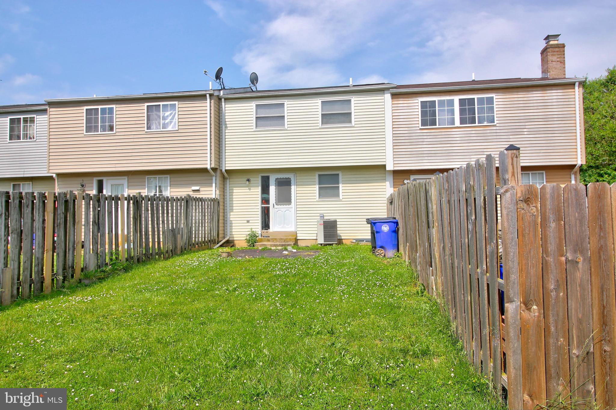 AMBER MEADOWS - Residential