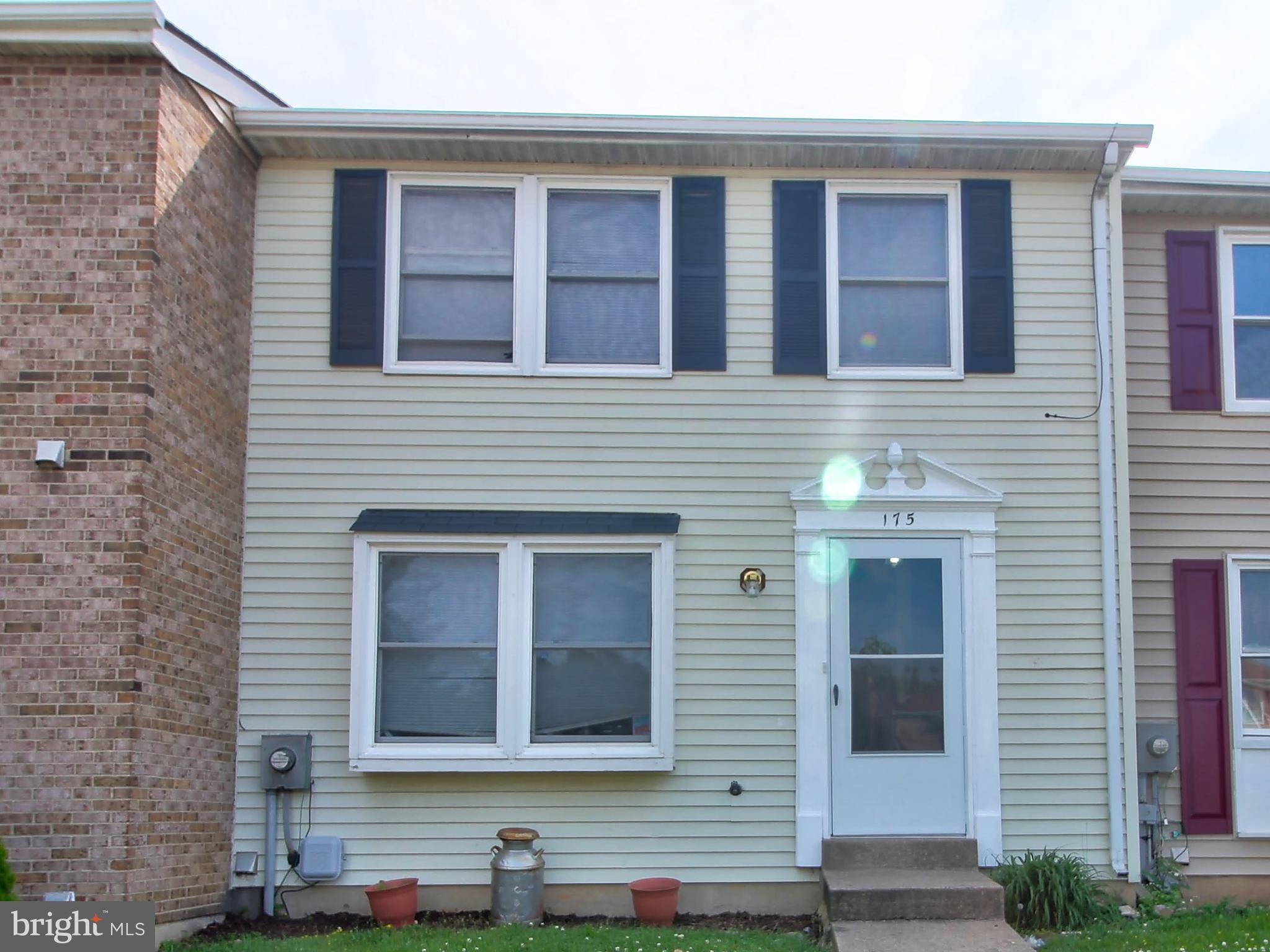 AMBER MEADOWS - Residential