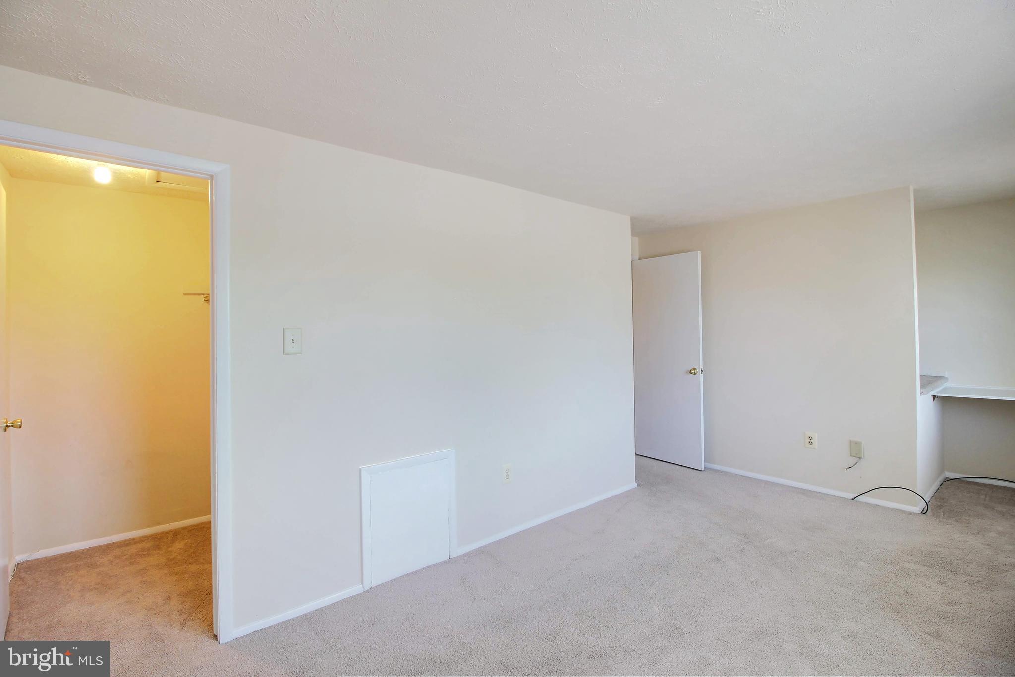 AMBER MEADOWS - Residential