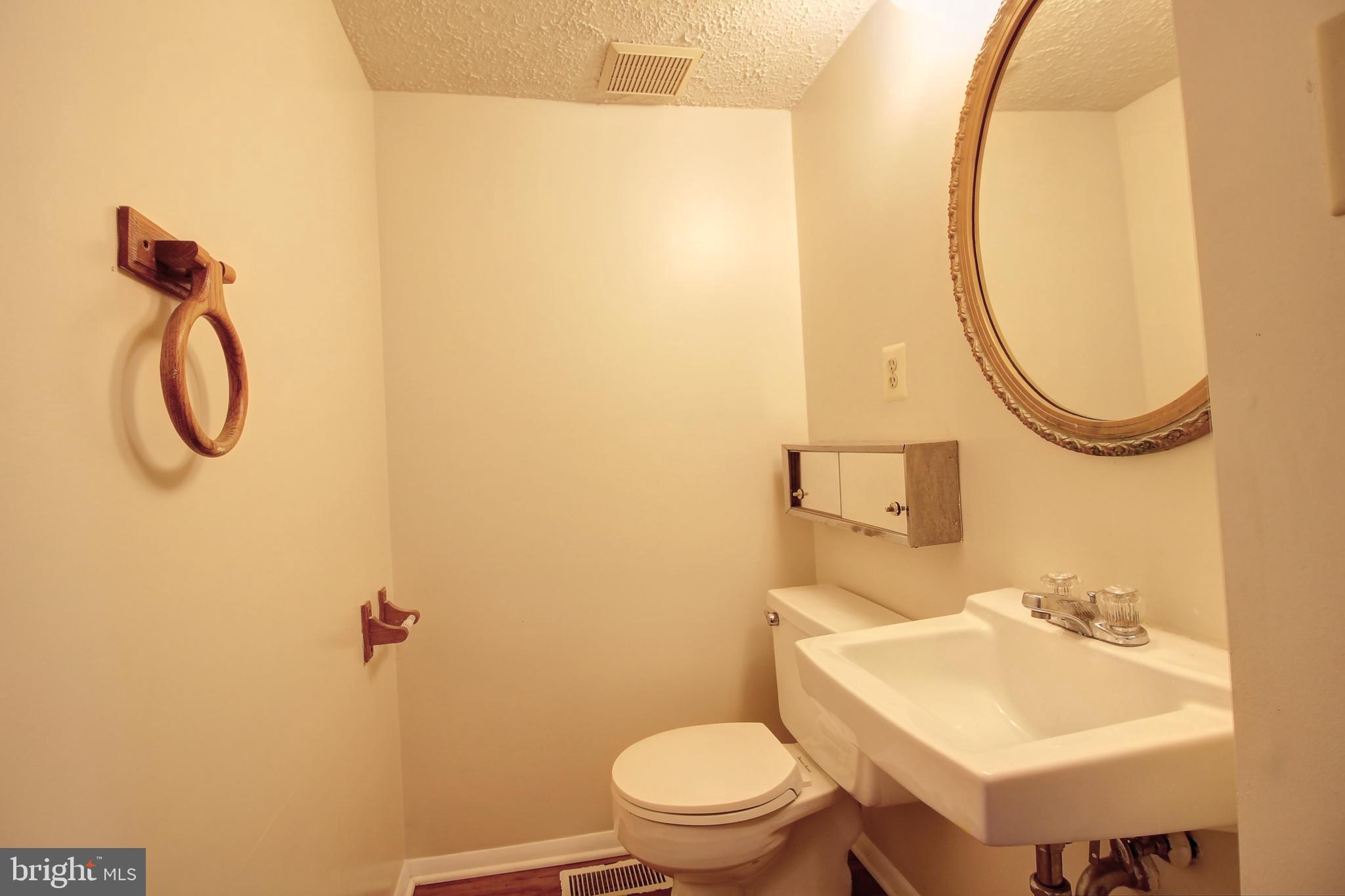 AMBER MEADOWS - Residential