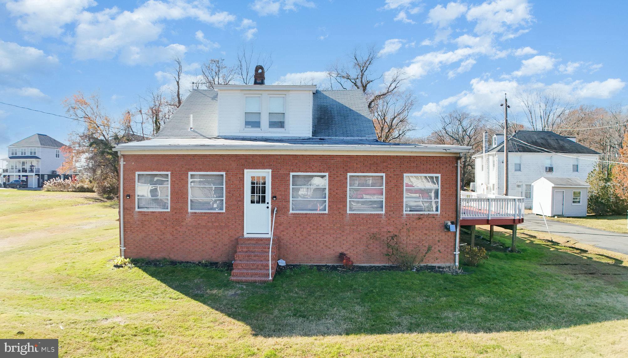 MILLERS ISLAND - Residential