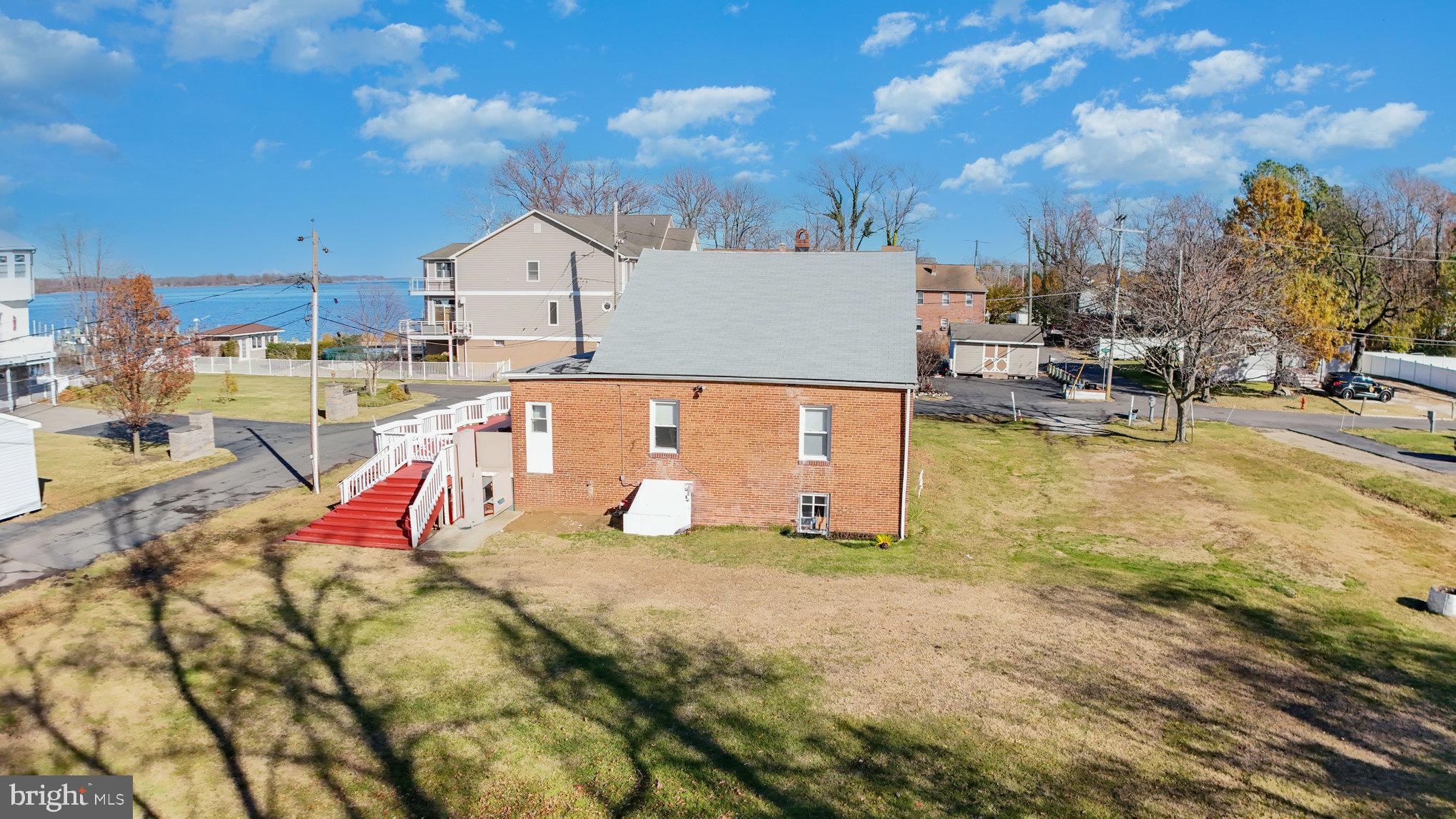 MILLERS ISLAND - Residential