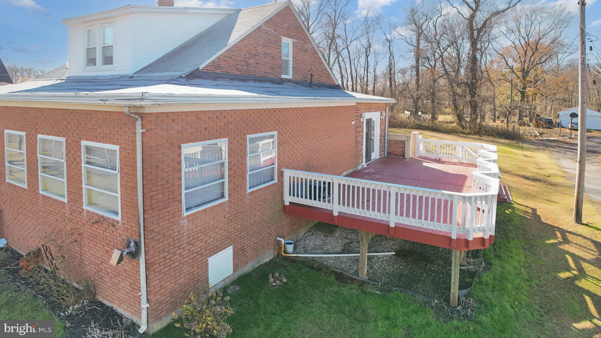 MILLERS ISLAND - Residential