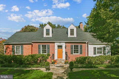 Photo of 6448 Spring Terrace, FALLS CHURCH, VA 22042 (MLS # VAFX2345896)