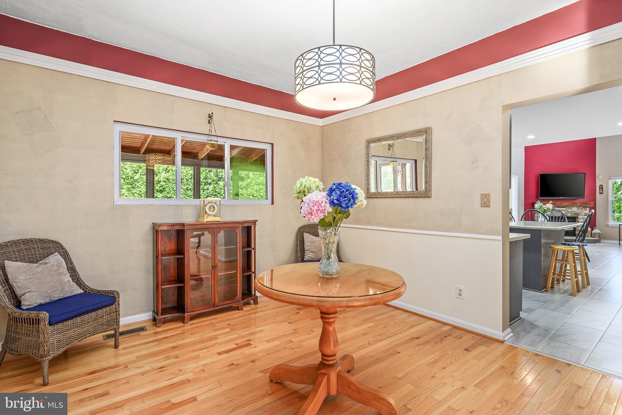 POTOMAC LAKES - Residential