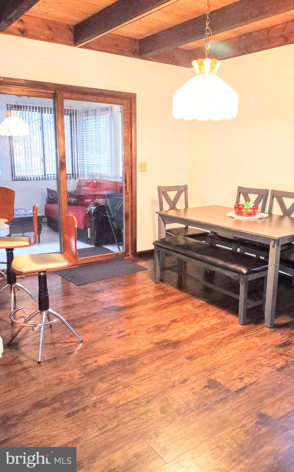 HIDEOUT THE - Residential Lease